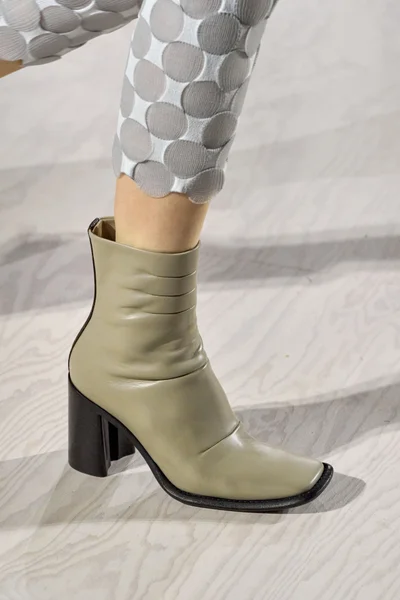 Look 39